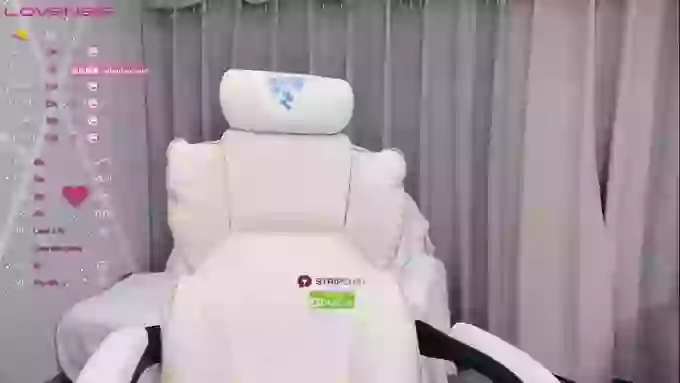 Miumiu_is
