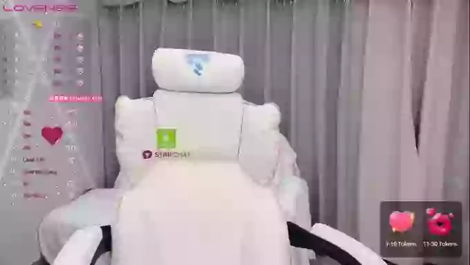 Miumiu_is