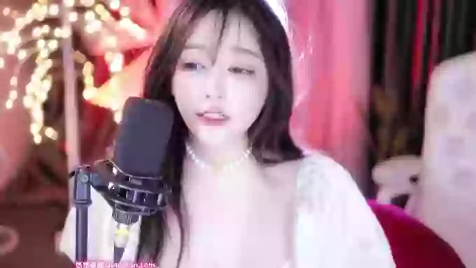 charming_NaNa21