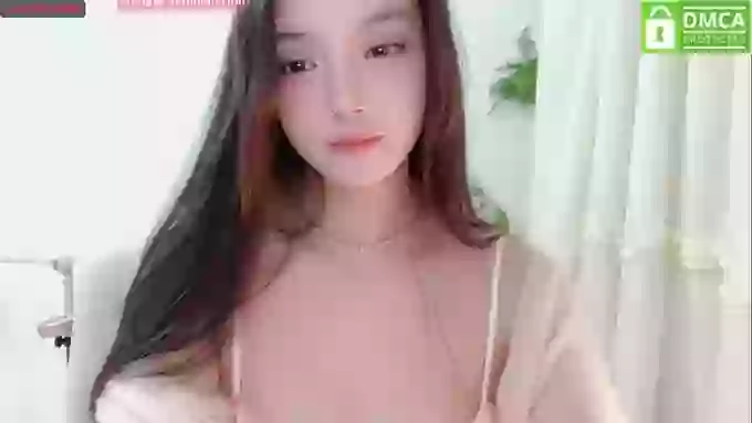 R6yuwe_Anng