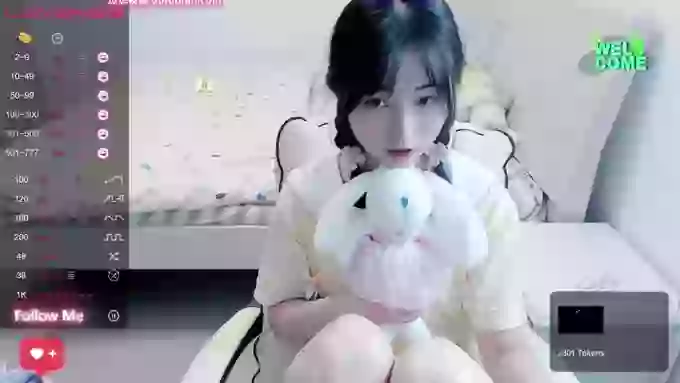 Hot-nini20