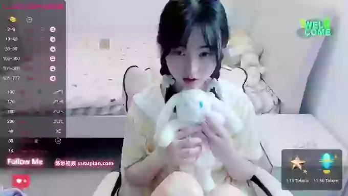 Hot-nini20