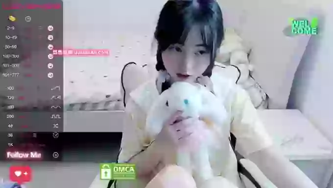 Hot-nini20