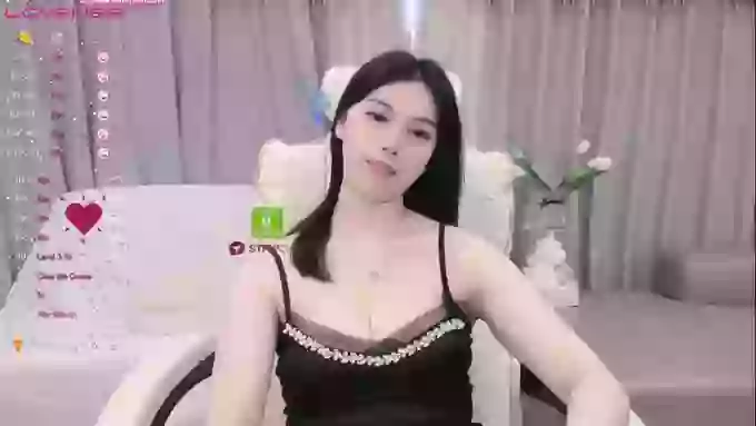Miumiu_is