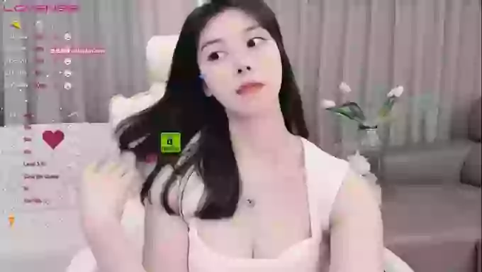 Miumiu_is