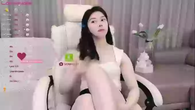 Miumiu_is