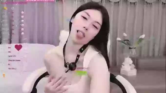 Miumiu_is