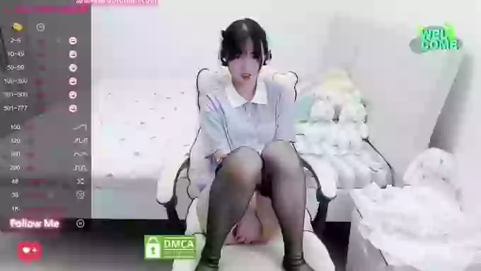 Hot-nini20