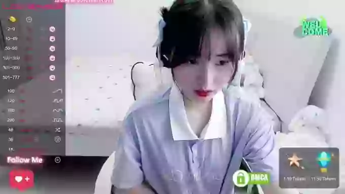 Hot-nini20