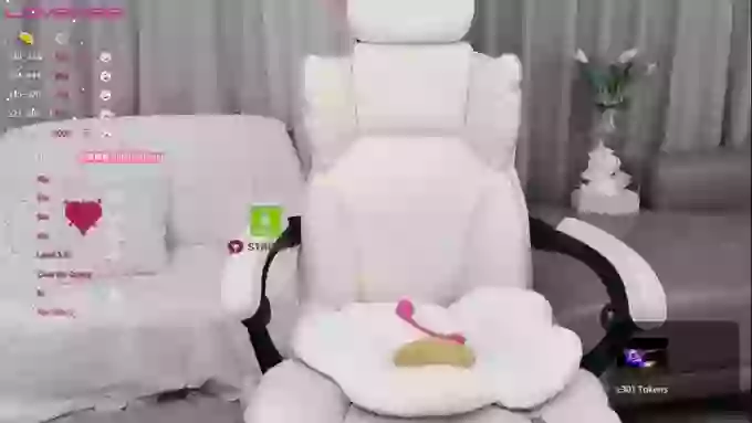 Miumiu_is