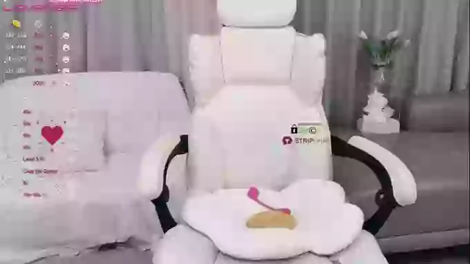 Miumiu_is