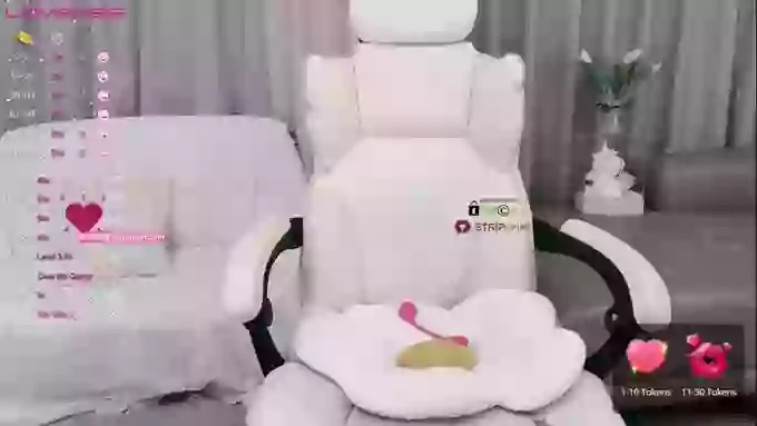 Miumiu_is