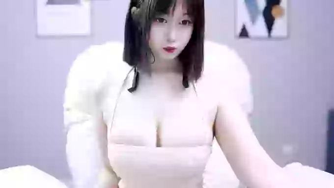 Rachel_TongTong