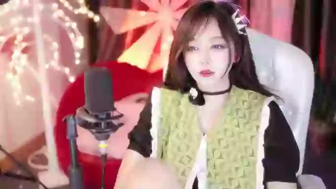 charming_NaNa21