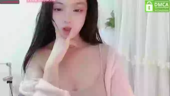 R6yuwe_Anng