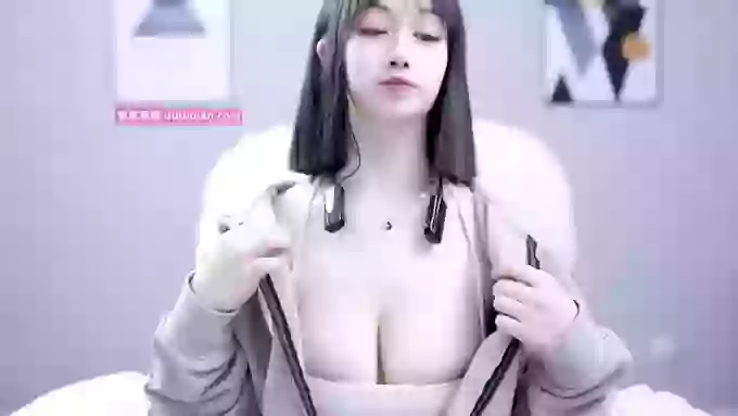 Rachel_TongTong