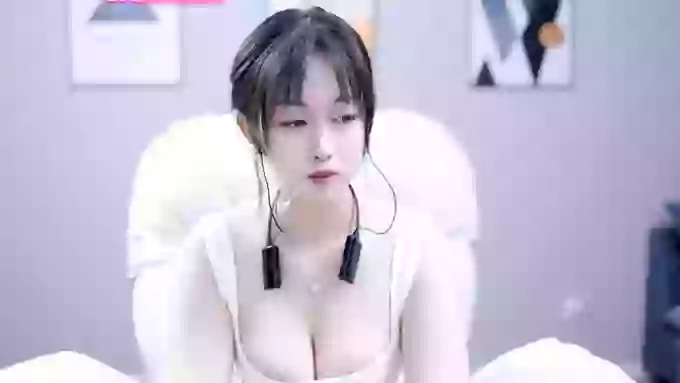 Rachel_TongTong
