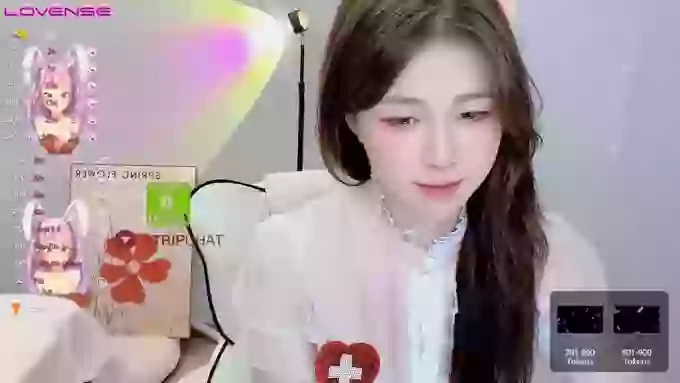 Lucy_Top