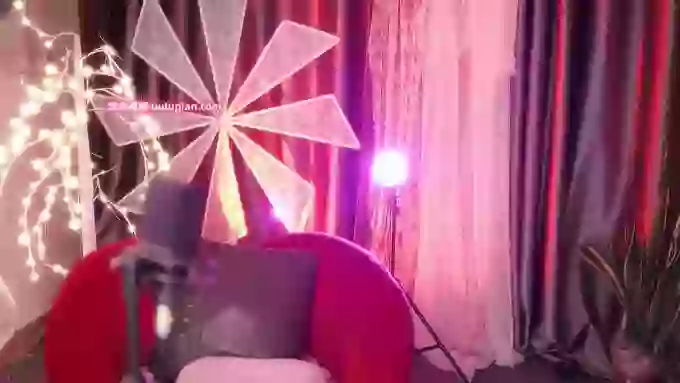 charming_NaNa21