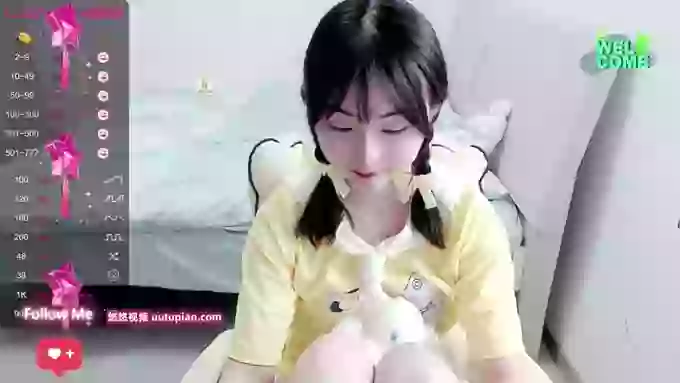 Hot-nini20