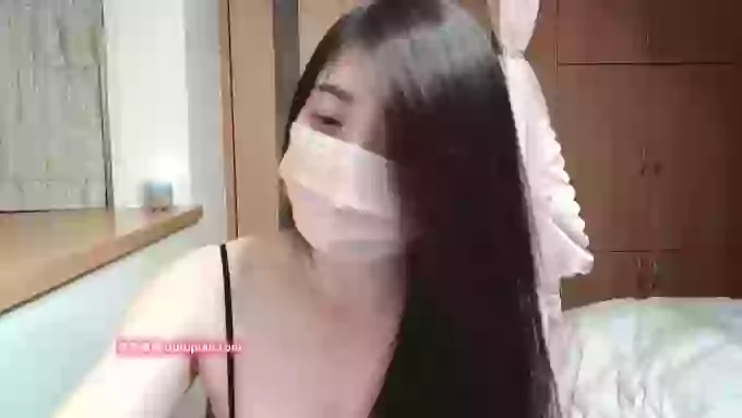 whitecatwoman