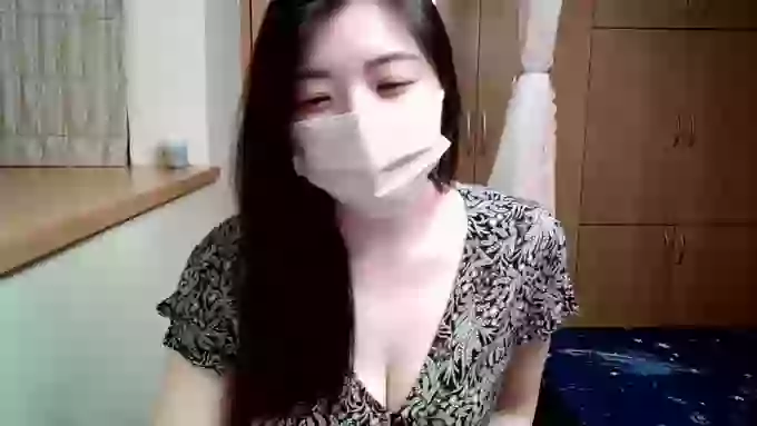 whitecatwoman