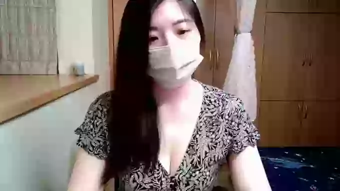 whitecatwoman