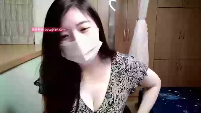 whitecatwoman