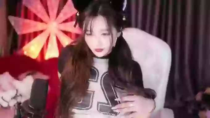 charming_NaNa21
