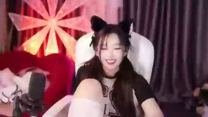 charming_NaNa21