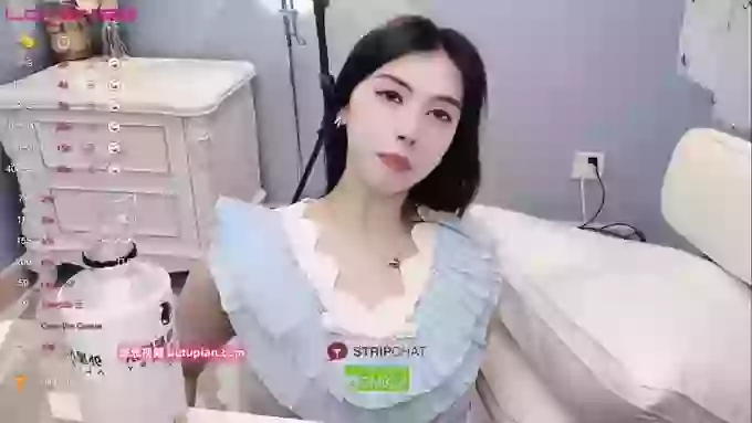 Miumiu_is
