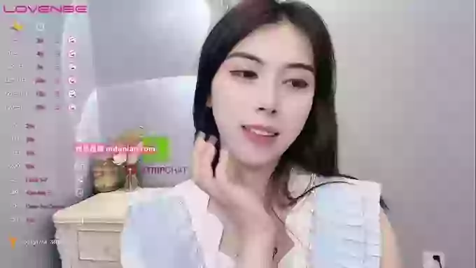 Miumiu_is