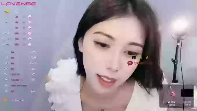 Miumiu_is