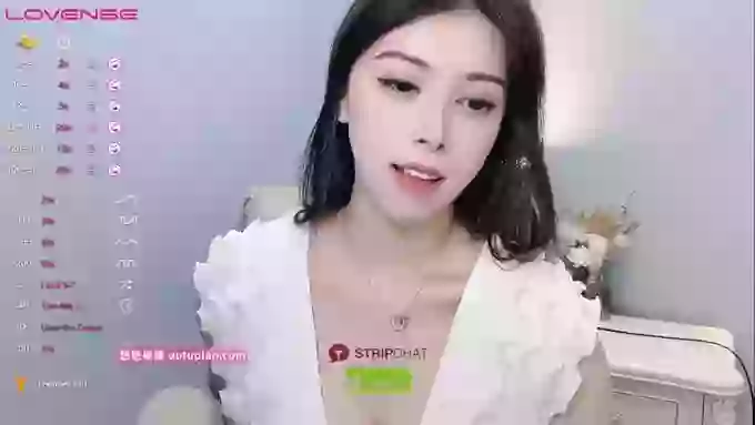Miumiu_is