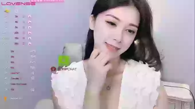 Miumiu_is