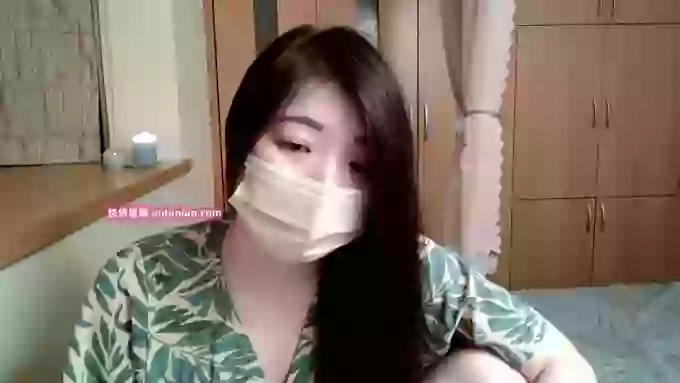 whitecatwoman