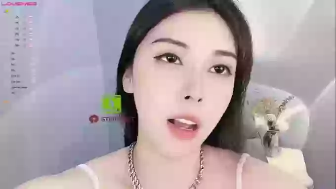 Miumiu_is