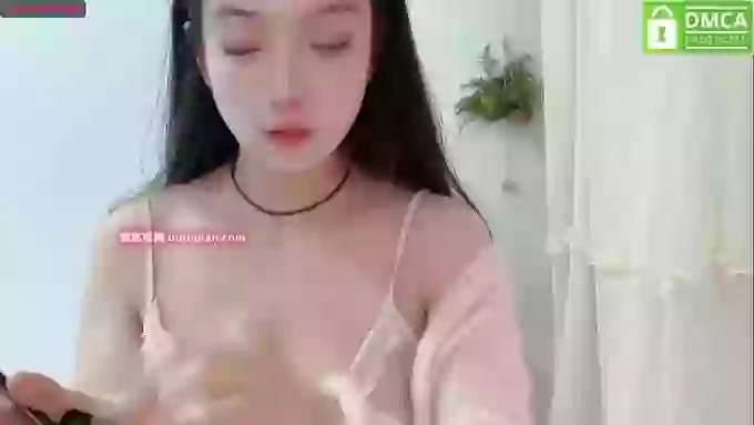 R6yuwe_Anng