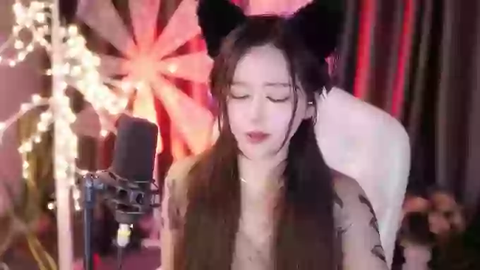 charming_NaNa21