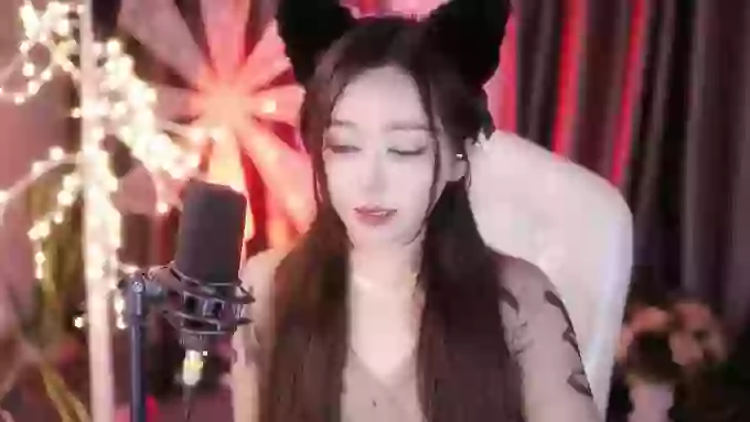 charming_NaNa21
