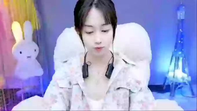 Rachel_TongTong