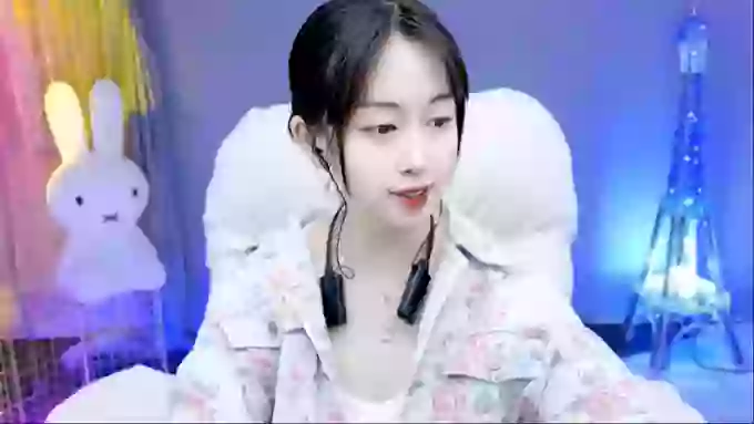 Rachel_TongTong