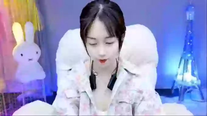 Rachel_TongTong
