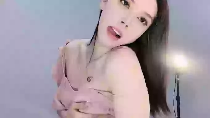 Miumiu_is