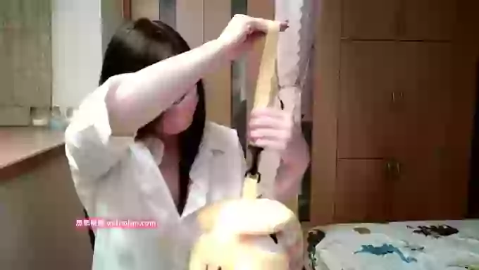whitecatwoman