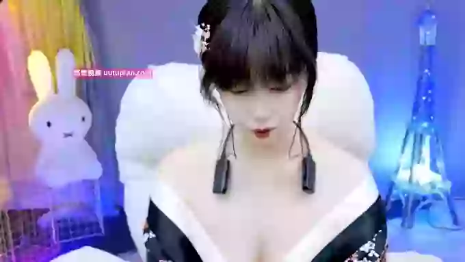Rachel_TongTong