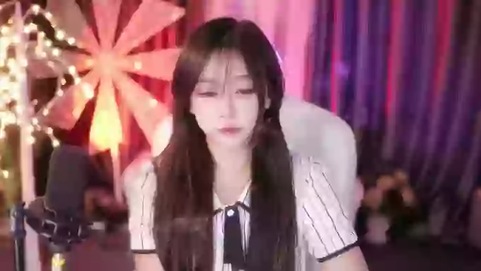 charming_NaNa21