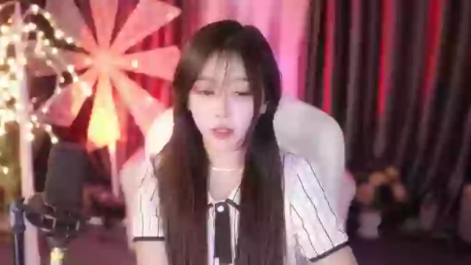 charming_NaNa21