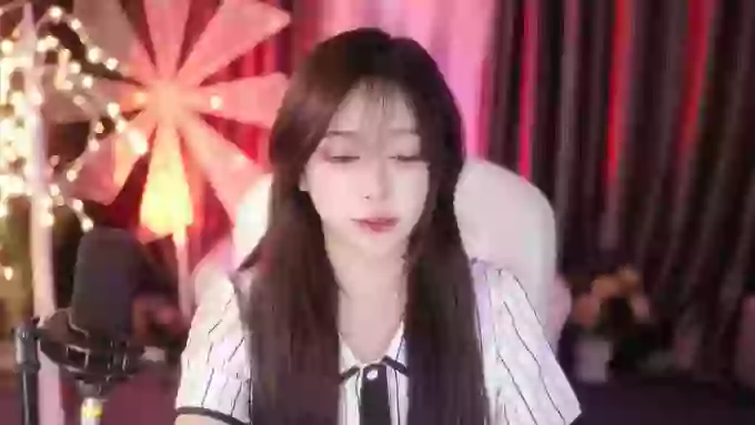 charming_NaNa21