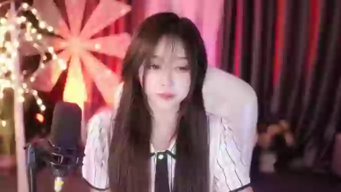 charming_NaNa21